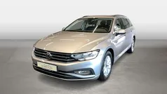 Silber Gebraucht 2022 VW Passat Business Kombi | 22.980 € (Fairer Preis)