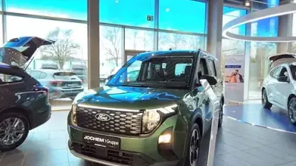 Ny Ford Tourneo Courier Active 100 kW (136 HK) 2025 Grøn MPV