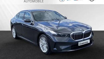 Używany BMW 530e Comfort Edition 299 KM (219 kW) 2024 Szary Sedan/Limuzyna