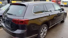 Grau Gebraucht 2020 VW Passat Elegance Kombi | 24.820 € (Fairer Preis)