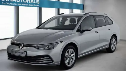 Gebraucht VW Golf VIII Life 110 PS (80 kW) 2024 Silber Kombi