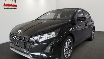 Neu Hyundai i20 101 PS (74 kW) 2025 Schwarz Kleinwagen