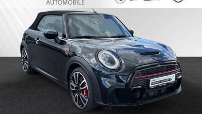 Gebraucht Mini John Cooper Works 231 PS (169 kW) 2023 Midnight black ii metallic Kleinwagen