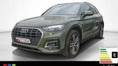 Distriktgrün metallic (metallic) Gebraucht 2023 Audi Q5 Sport SUV | 41.320 € (Superpreis)