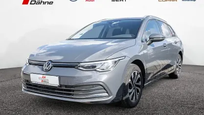 Gebraucht VW Golf VIII Active 150 PS (110 kW) 2023 Grau / delfingrau (metallic) Kombi