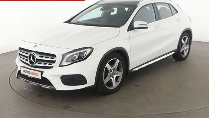 Gebraucht Mercedes GLA200 AMG line 156 PS (114 kW) 2019 Silber SUV