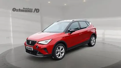Rot Gebraucht 2022 Seat Arona FR SUV | 18.484 € (Fairer Preis)