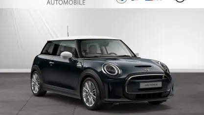 Gebraucht Mini Cooper SE 135 kW (184 PS) 2021 Enigmatic black metallic Kleinwagen