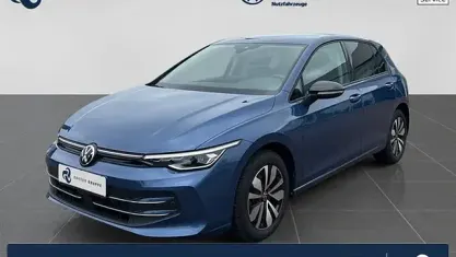 Gebraucht VW Golf VIII Goal 150 PS (110 kW) 2025 Blau Limousine
