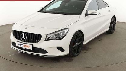 Używany Mercedes CLA180 109 KM (80 kW) 2016 Biały Sedan/Limuzyna