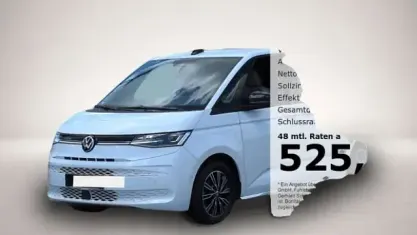 Gebraucht VW Multivan Life 150 PS (110 kW) 2024 Weiß Van / Kleinbus