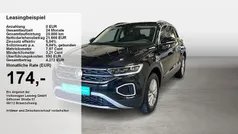 Deep black perleffekt Gebraucht 2024 VW T-Roc Life SUV | 21.470 € (Guter Preis)