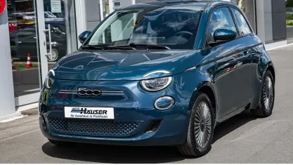 Neu Fiat 500e Icon 86 kW (118 PS) 2026 Schwarz Kleinwagen