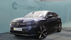 Blau Gebraucht 2023 Renault Mégane Techno Limousine | 27.144 € (Guter Preis)