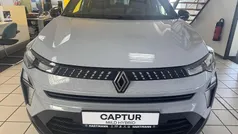 Dezirrot (rot) Neu 2025 Renault Captur Evolution SUV | 22.340 € (Fairer Preis)