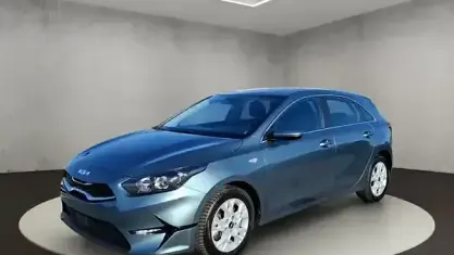 Gebraucht Kia Ceed Vision 140 PS (102 kW) 2025 Grau Kleinwagen