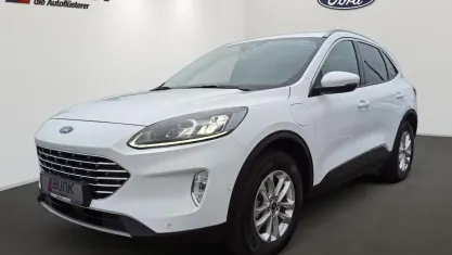 Gebraucht Ford Kuga Titanium X 225 PS (165 kW) 2022 Frozen white SUV