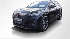 Mythosschwarz metallic Gebraucht 2024 Audi Q4 e-tron Ambiente SUV | 48.940 € (Superpreis)