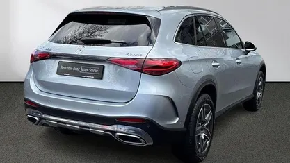 Gebraucht Mercedes GLC400d AMG 252 PS (185 kW) 2024 Lack hightechsilber SUV