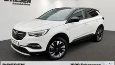 Weiss Gebraucht 2021 Opel Grandland X Elegance SUV | 20.590 € (Guter Preis)