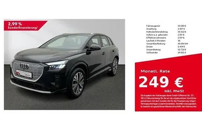 Gebraucht Audi Q4 e-tron Advanced 150 kW (204 PS) 2023 Mythosschwarz metallic SUV