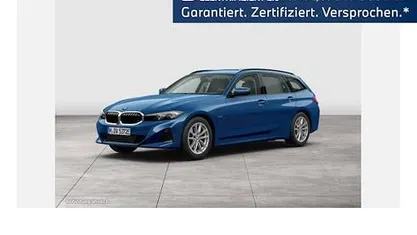 Blau Gebraucht 2022 BMW 330e Sport Line Kombi | 32.880 € (Guter Preis)