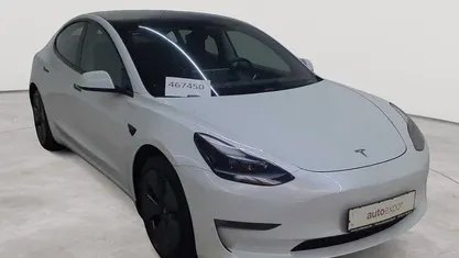 Gebraucht Tesla Model 3 365 kW (497 PS) 2022 Pearl white multicoat Limousine