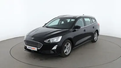 Gebraucht Ford Focus Cool & Connect 125 PS (91 kW) 2019 Schwarz Kombi