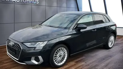 Usata Audi A3 Advanced Plus 110 CV (80 kW) 2023 Grigio Berlina