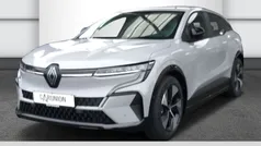 Gebraucht 2022 Renault Mégane Equilibre Limousine | 32.260 €
