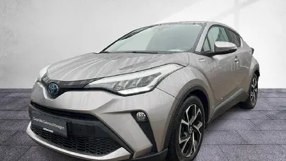 Metal stream silver metallic Gebraucht 2021 Toyota C-HR Team SUV | 23.390 € (Fairer Preis)