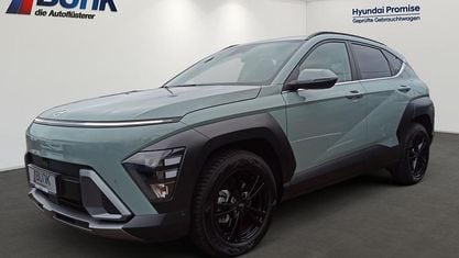 Gebraucht Hyundai Kona Trend 129 PS (94 kW) 2025 Mirage green SUV