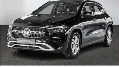 Gebraucht Mercedes GLA200 Advanced 163 PS (119 kW) 2024 SUV