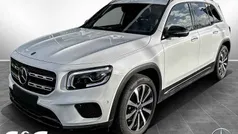 Mercedes GLB200