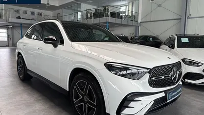 Gebraucht Mercedes GLC200 AMG Line Premium Plus 227 PS (166 kW) 2022 SUV