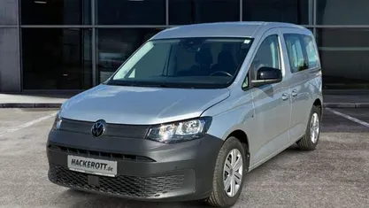 Silber Gebraucht 2021 VW Caddy Basis Van / Kleinbus | 24.650 € (Teuer)