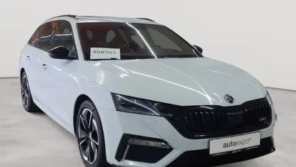 Gebraucht Skoda Octavia RS 200 PS (147 kW) 2023 Moonweiß perleffekt Kombi
