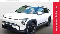 Gebraucht 2025 Kia EV3 3 SUV | 34.280 € (Superpreis)