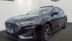 Agate black metallic Gebraucht 2023 Ford Focus ST Limousine | 30.490 € (Fairer Preis)