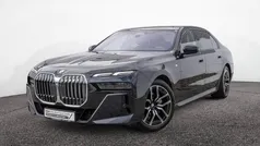 Carbonschwarz Gebraucht 2024 BMW 740 M Sport Limousine | 89.950 € (Superpreis)