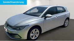 Silber Gebraucht 2024 VW Golf VIII Life Kleinwagen | 22.500 € (Guter Preis)