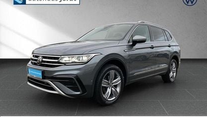 Gebraucht VW Tiguan Allspace Elegance 150 PS (110 kW) 2022 Grau SUV