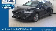 Schwarz Neu 2024 Ford Focus ST-Line X Limousine | 28.280 € (Fairer Preis)