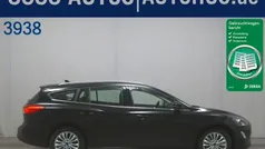 Schwarz Gebraucht 2021 Ford Focus Titanium Limousine | 15.780 € (Superpreis)