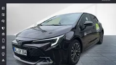Phantombraun metalli Gebraucht 2023 Toyota Corolla Team Limousine | 25.780 € (Fairer Preis)