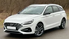 Serenity white mineraleffekt Gebraucht 2024 Hyundai i30 GO! Kombi | 22.890 € (Fairer Preis)