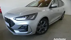 Polarsilber (silber) Gebraucht 2023 Ford Focus ST-Line Kombi | 22.950 € (Guter Preis)