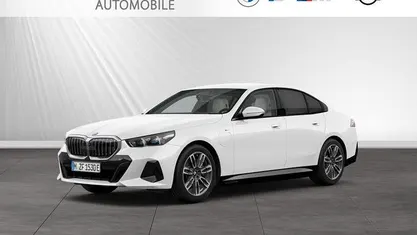 Gebraucht BMW 550e M Sport 489 PS (359 kW) 2025 Limousine