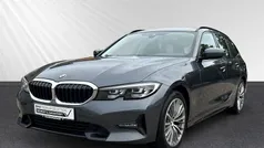 Grau Gebraucht 2021 BMW 318 Sport Line Kombi | 20.390 € (Fairer Preis)