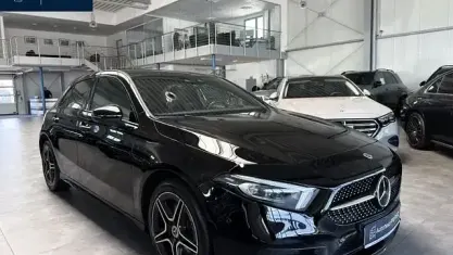 Gebraucht Mercedes A250 AMG 160 PS (117 kW) 2021 Schwarz Kleinwagen
